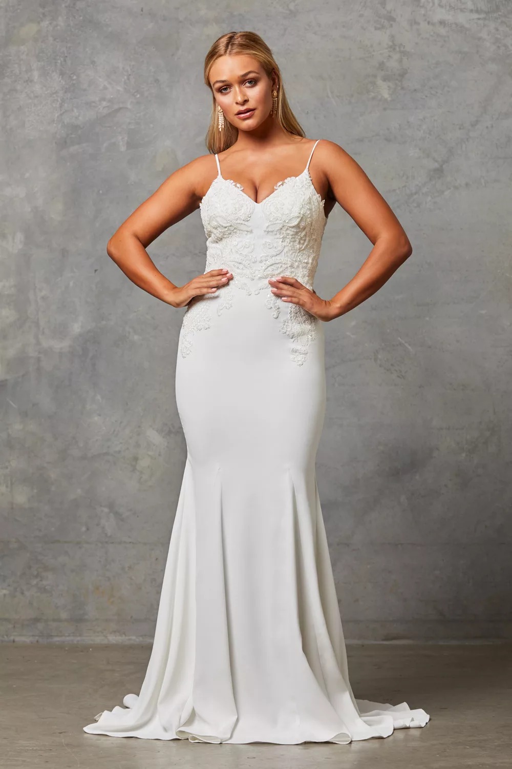 TC246_BRYLEE_VINTAGE_WHITE_1.jpg