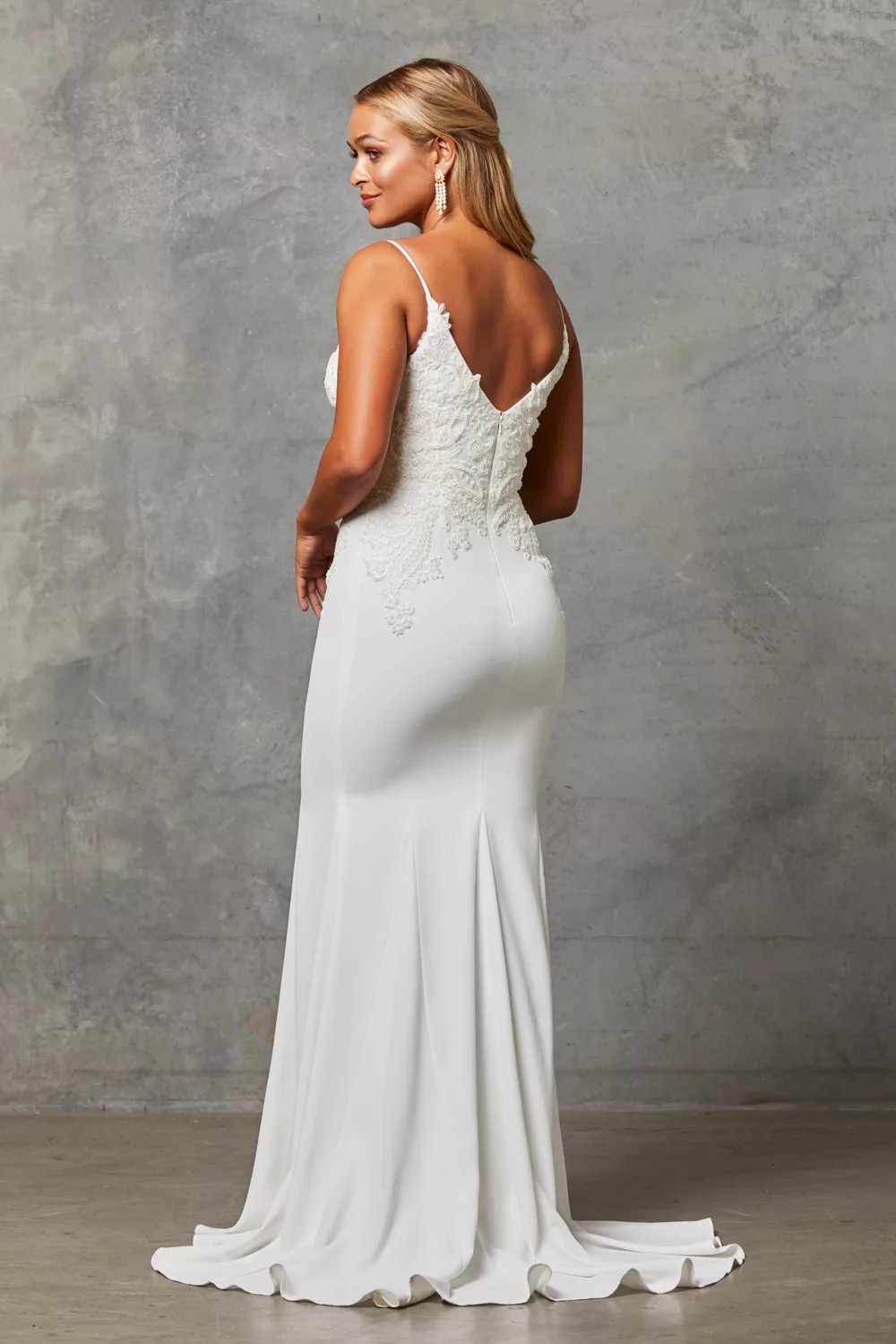 TC246_BRYLEE_VINTAGE_WHITE_BACK_1.jpg